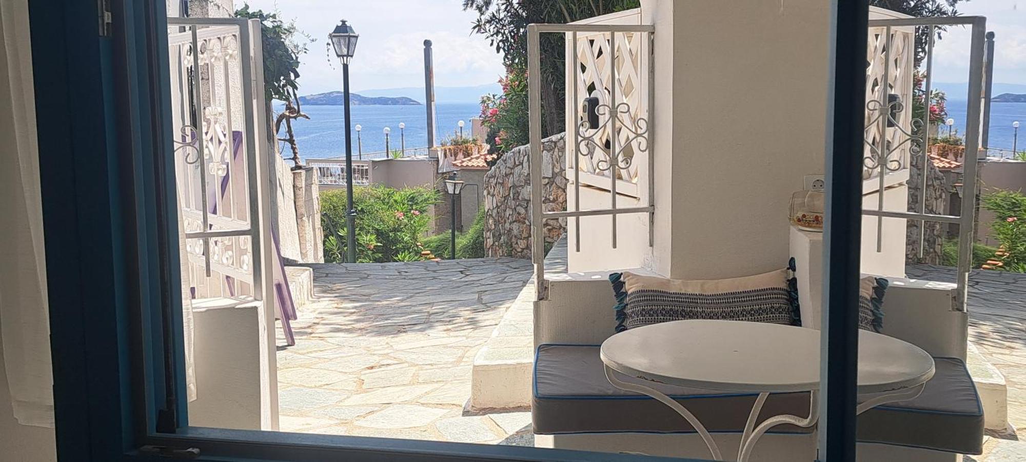 Final Step Apartment Skiathos Exterior photo